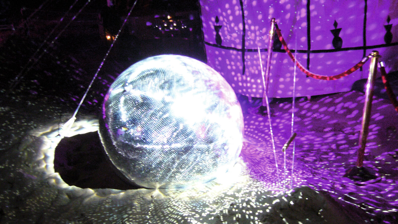 EUROLITE Mirror Ball 100cm - Image 2