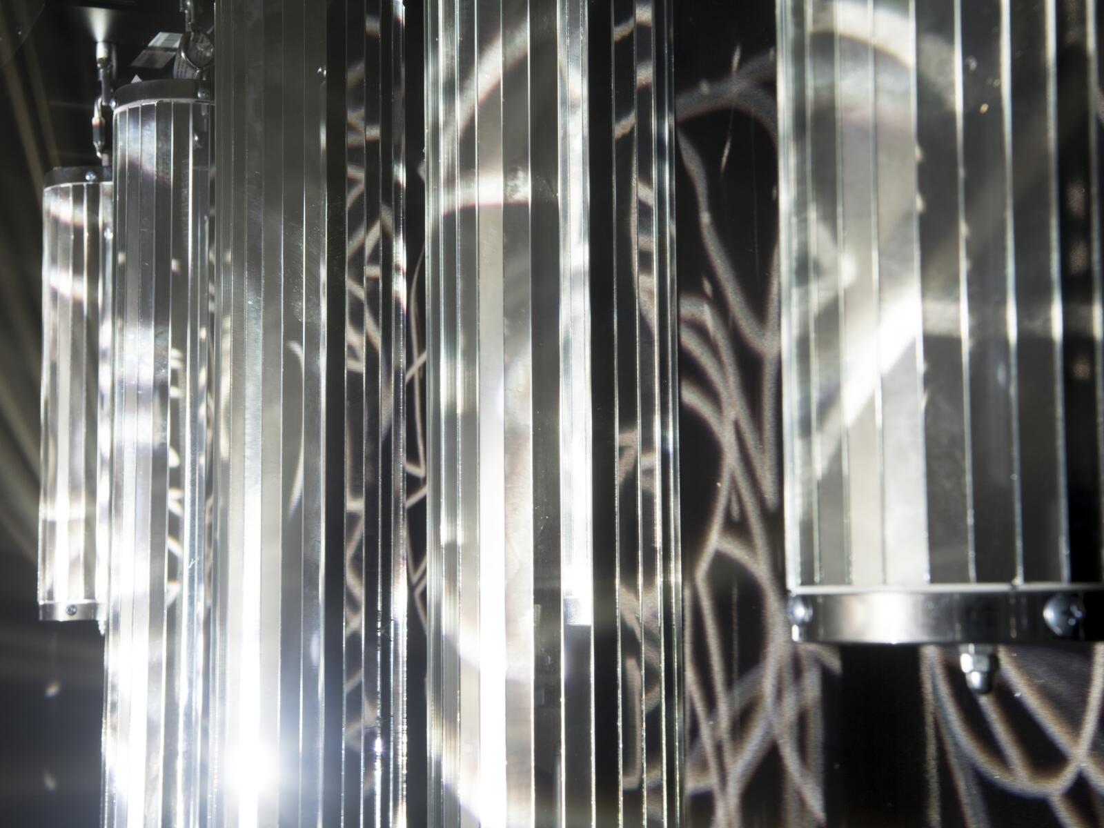 EUROLITE Mirror Cylinder 30cm - Image 3