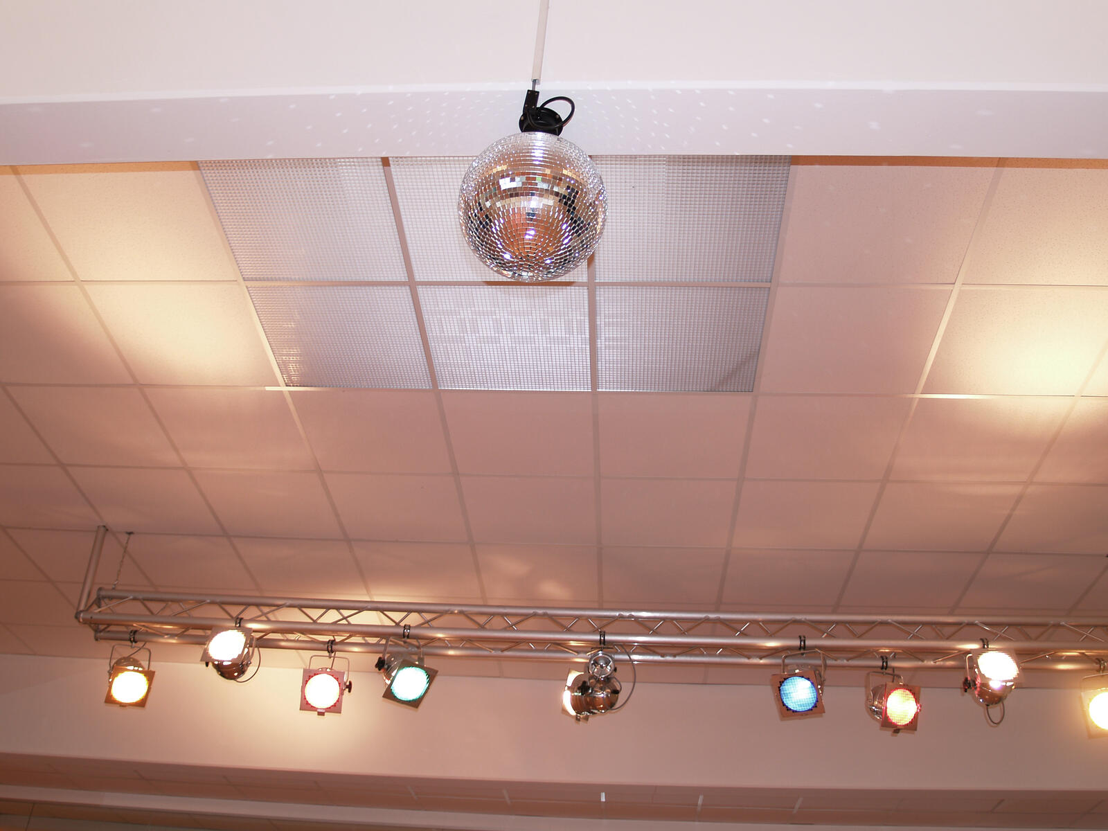EUROLITE T-36 Pinspot with Plug, silver - Image 3