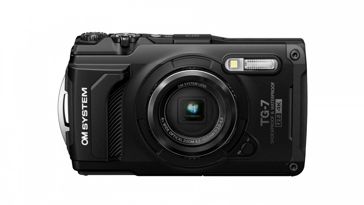 Camera TG-7 black